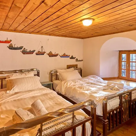 Agrotospito, A To Bring Back To Nature Mourésion