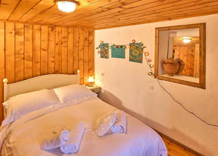 Agrotospito, A To Bring Back To Nature Ferienhaus *