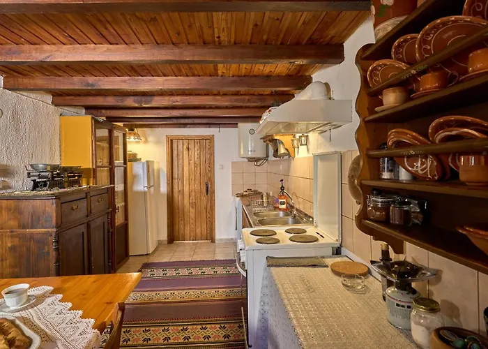 Agrotospito, A To Bring Back To Nature Ferienhaus Mourésion