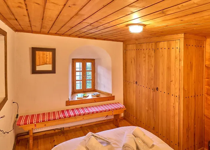 Agrotospito, A To Bring Back To Nature Mourésion