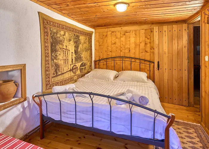 Agrotospito, A To Bring Back To Nature * Mourésion