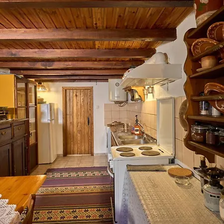 Agrotospito, A To Bring Back To Nature בית נופש Mourésion