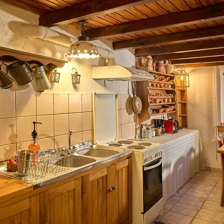 Agrotospito, A To Bring Back To Nature בית נופש